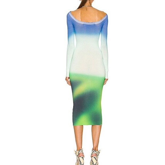 OFF-WHITE
Blurred Seamless Knit Midi Dress - Picture 2 of 3